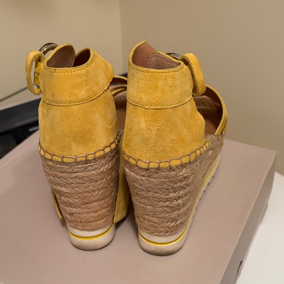 Zara Yellow Wedge Sandals - Picture 4 of 8